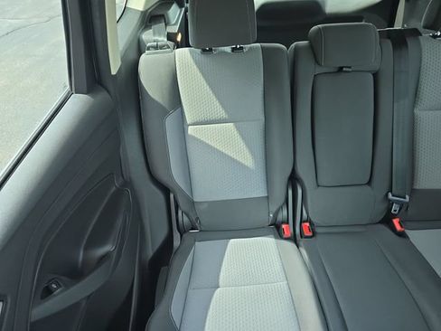 Used 2017 Ford Escape SE AWD/4WD image 14