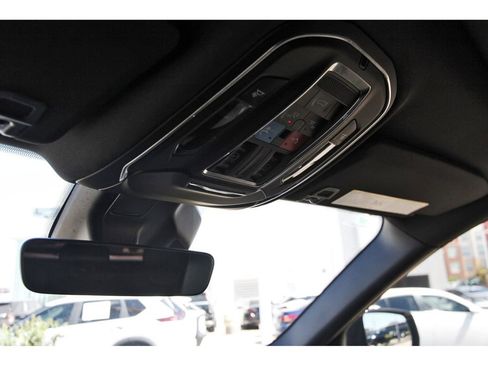 Used 2025 Jeep Grand Cherokee Altitude image 22