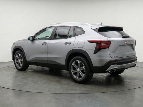 Used 2025 Chevrolet Blazer LT image 6