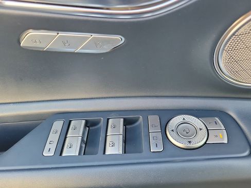 Used 2023 Genesis GV80 2.5T w/ Prestige Package image 21