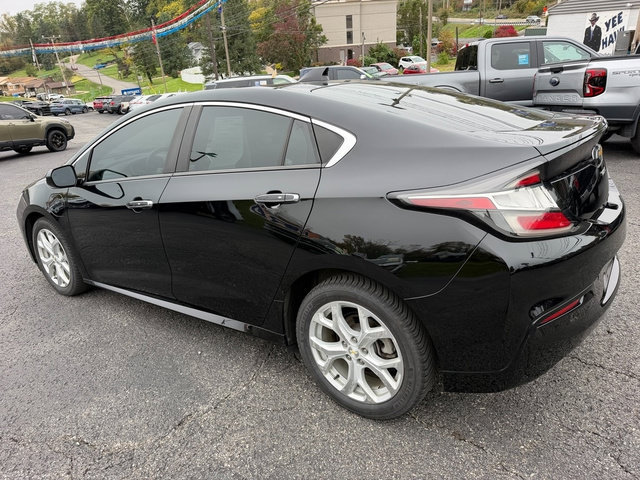 Used 2018 Chevrolet Volt Premier w/ Driver Confidence Package FWD image 4