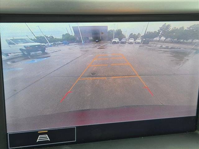 Used 2023 GMC Acadia SLT AWD/4WD image 11