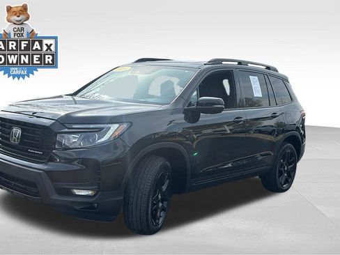 Used 2024 Honda Passport Black Edition image 3