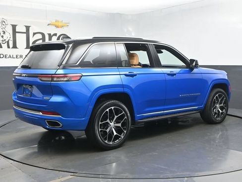Used 2023 Jeep Grand Cherokee Summit AWD/4WD image 70