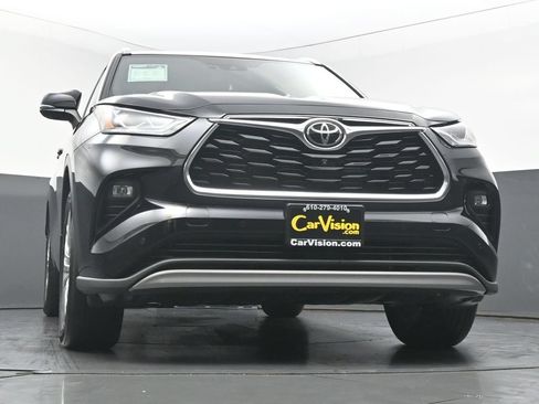 Used 2026 Toyota Highlander Platinum AWD/4WD image 50