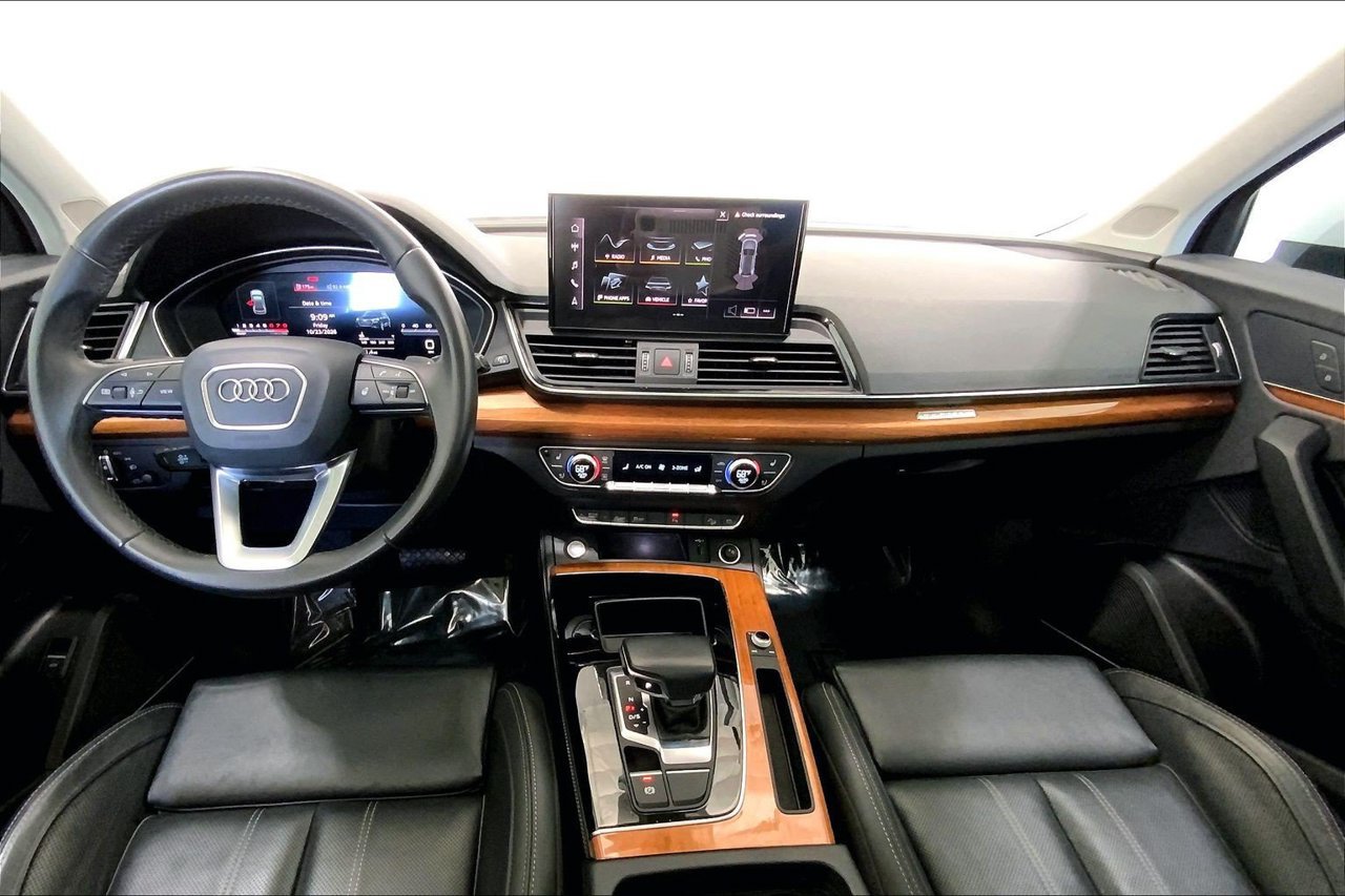 Used 2023 Audi Q5 2.0T Premium Plus w/ Premium Plus Package AWD/4WD image 15