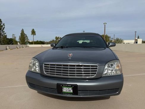Used 2004 Cadillac De Ville Limousine FWD image 11