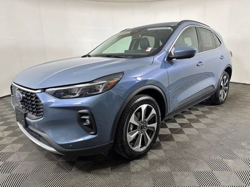 Used 2024 Ford Escape Platinum AWD/4WD image 8