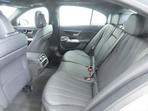 New 2026 Mercedes-Benz E 350 4MATIC Sedan image 23