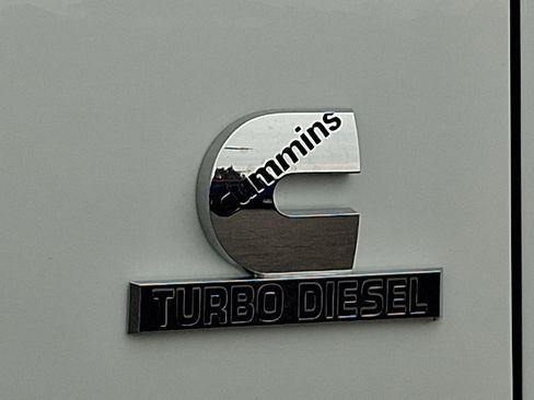 Used 2012 RAM 5500 4x4 Regular Cab w/ PWR & Remote Entry Group image 30