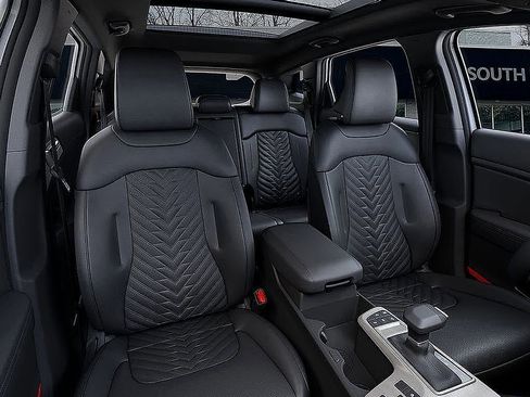 Used 2026 Kia Sportage X-Line w/ X-Line Premium Package image 21