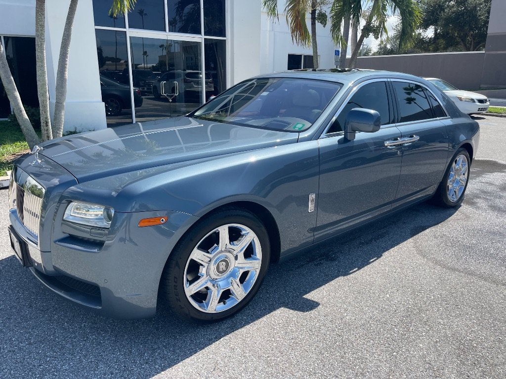Used 2011 Rolls-Royce Ghost RWD image 27