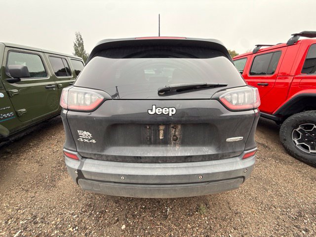 Used 2020 Jeep Cherokee Latitude Plus w/ Cold Weather Group AWD/4WD image 4