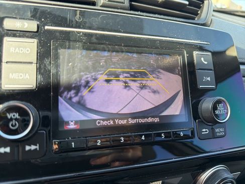 Used 2019 Honda CR-V LX image 14
