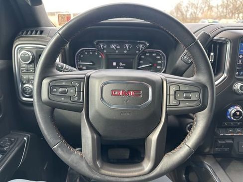 Used 2022 GMC Sierra 1500 AT4 w/ AT4 Premium Package image 19