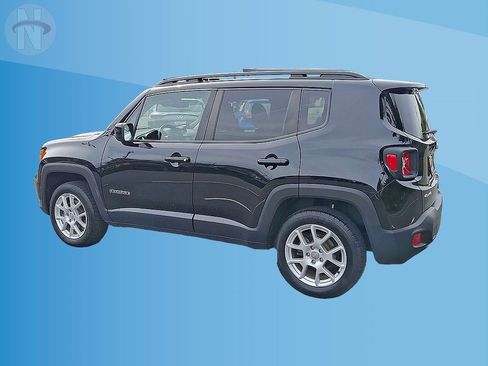 Used 2021 Jeep Renegade Latitude AWD/4WD image 6