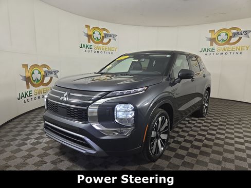 Used 2025 Mitsubishi Outlander SE AWD/4WD image 4
