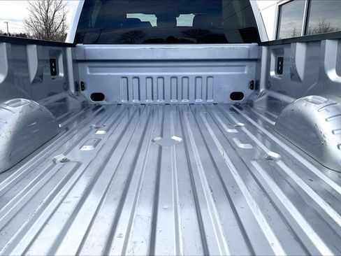 Used 2024 Ford F250 XLT image 35