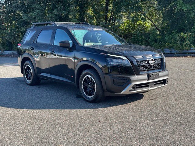 Used 2023 Nissan Pathfinder Rock Creek AWD/4WD image 9