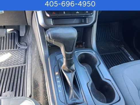 Used 2018 Chevrolet Colorado W/T image 20