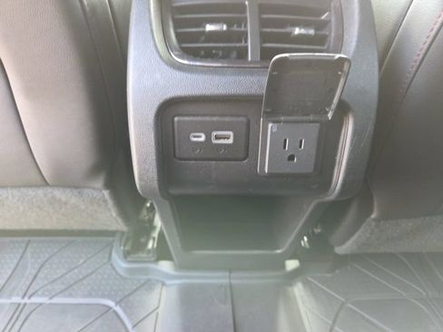 Certified 2020 Chevrolet Blazer RS w/ LPO, Floor Liner Package AWD/4WD image 61