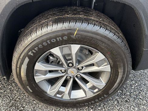 New 2026 Chevrolet Equinox LT w/ Safety and Technology Package FWD image 12
