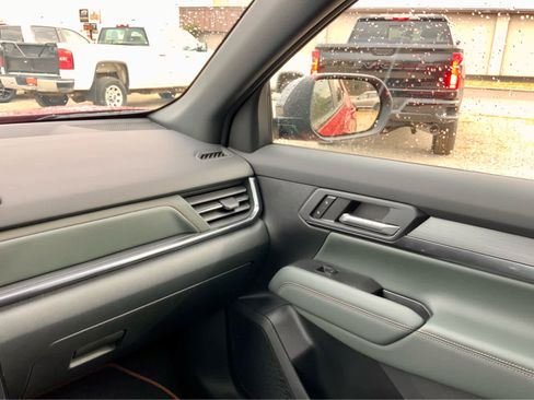 New 2026 GMC Terrain AT4 image 39