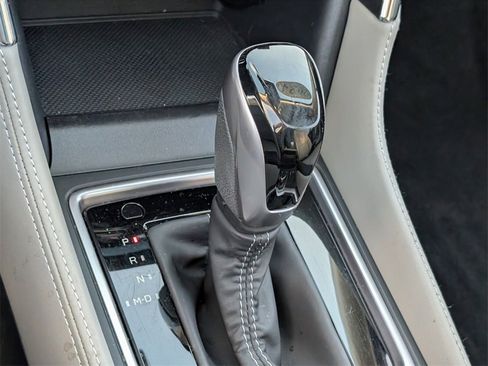 Certified 2024 Subaru Forester Limited image 26