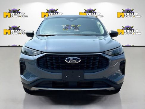 Used 2024 Ford Escape Active FWD image 2