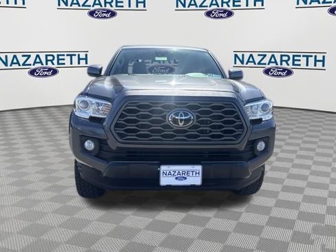 Used 2023 Toyota Tacoma SR5 AWD/4WD image 2
