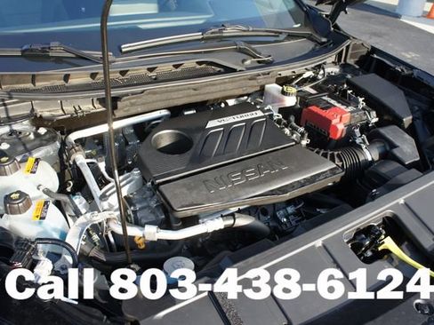 Used 2025 Nissan Rogue SV FWD image 21