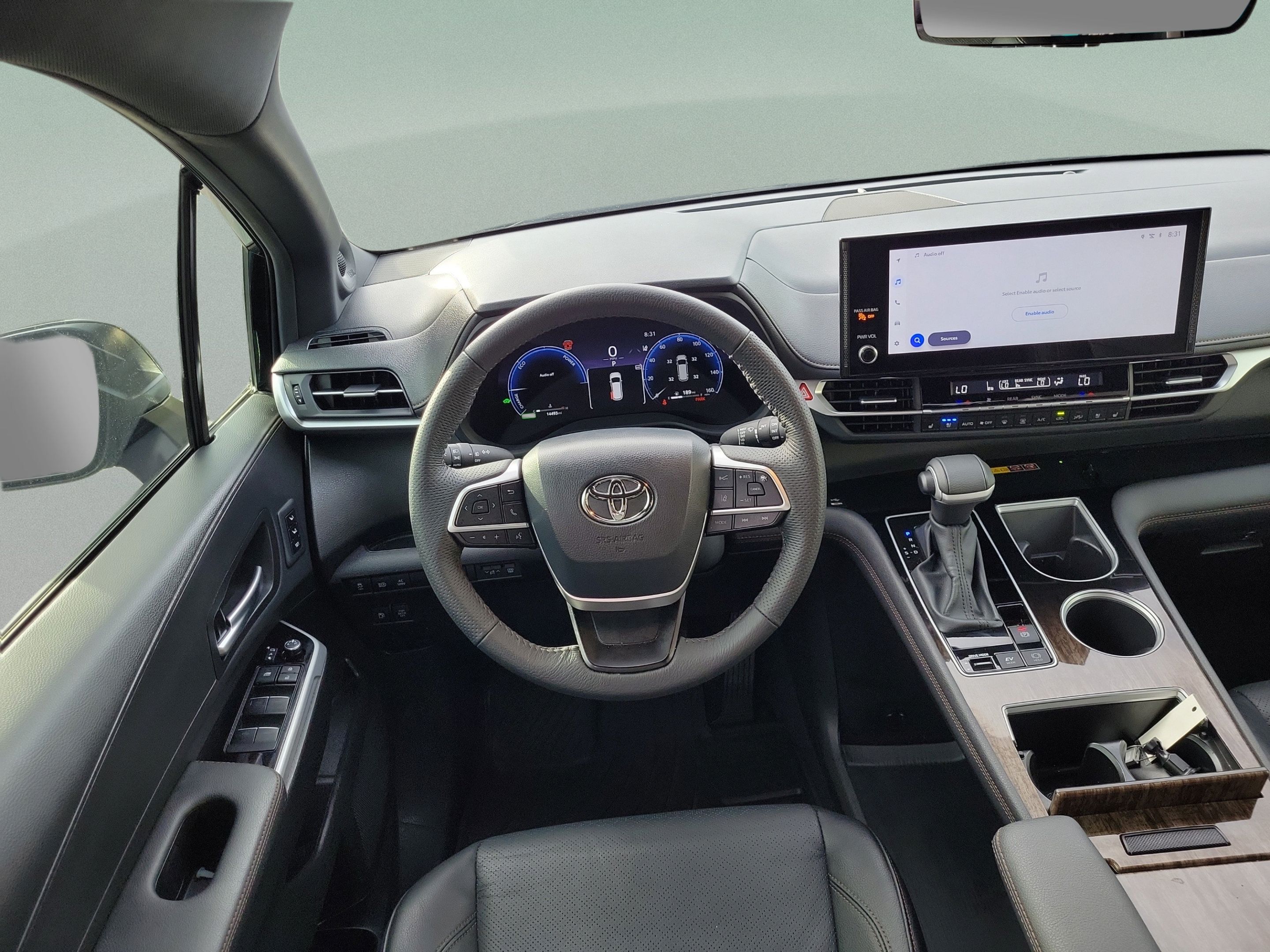 Certified 2026 Toyota Sienna Limited FWD image 36