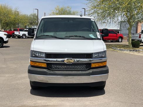 New 2026 Chevrolet Express 2500 w/ Driver Convenience Package image 9