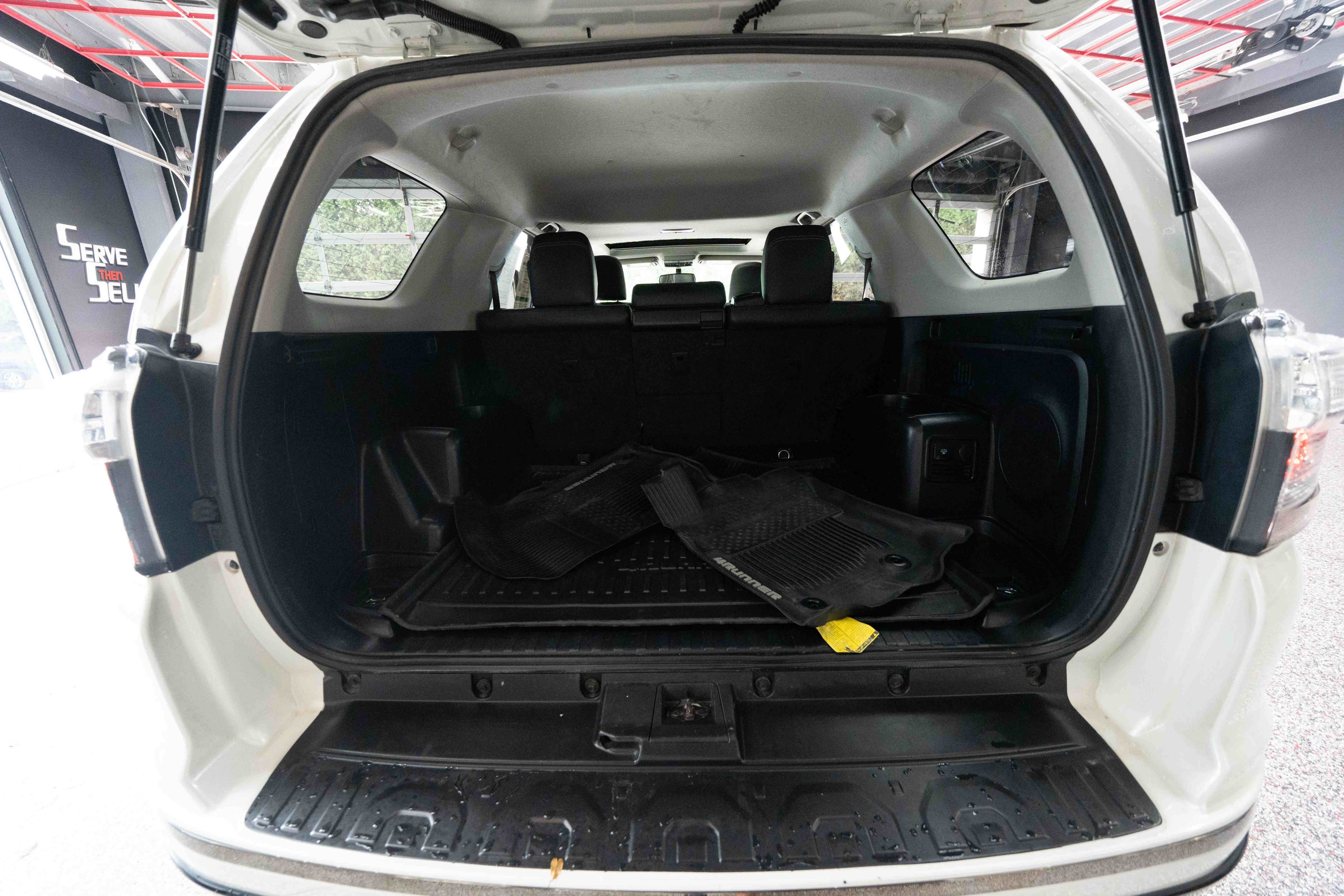 Used 2019 Toyota 4Runner Limited AWD/4WD image 27