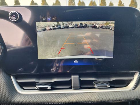 New 2026 Chevrolet Equinox LT image 34