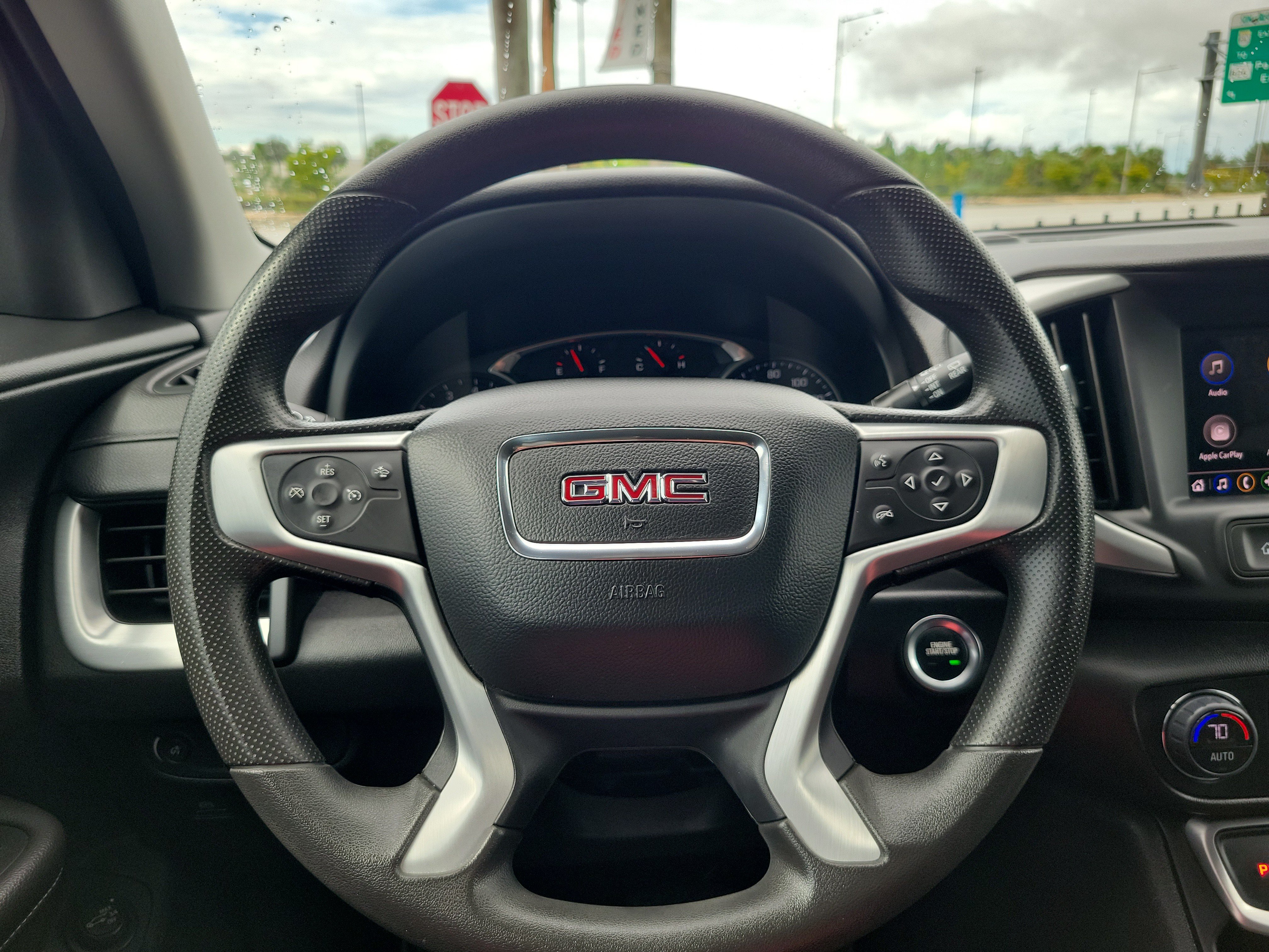 Used 2023 GMC Terrain SLE w/ Driver Convenience Package FWD image 19