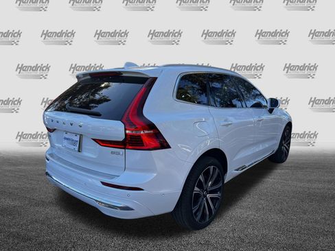 Used 2023 Volvo XC60 B5 Ultimate w/ Climate Package image 9