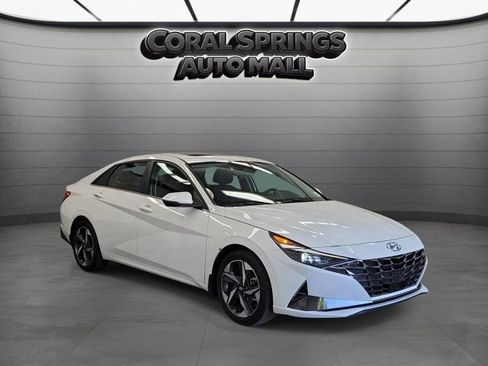 Used 2023 Hyundai Elantra Limited w/ Winter Weather Package FWD image 1