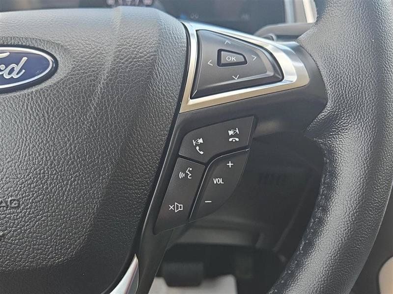 Used 2024 Ford Edge SEL w/ Convenience Package AWD/4WD image 17