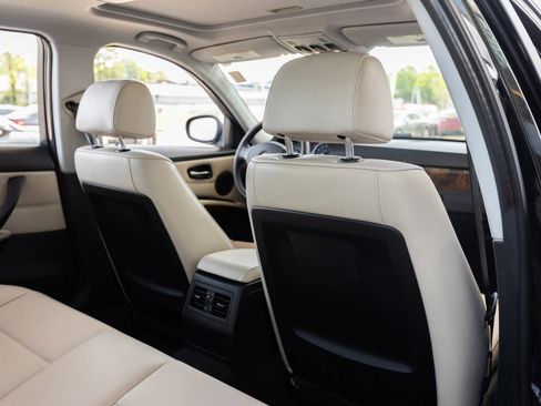 Used 2011 BMW 328i Sedan image 26