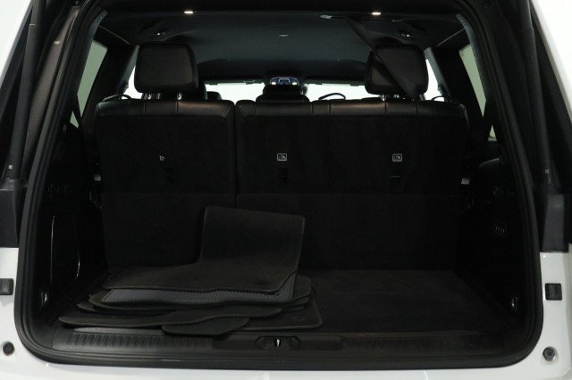 Used 2024 Jeep Wagoneer Series II w/ Flexible Seating Group RWD image 32