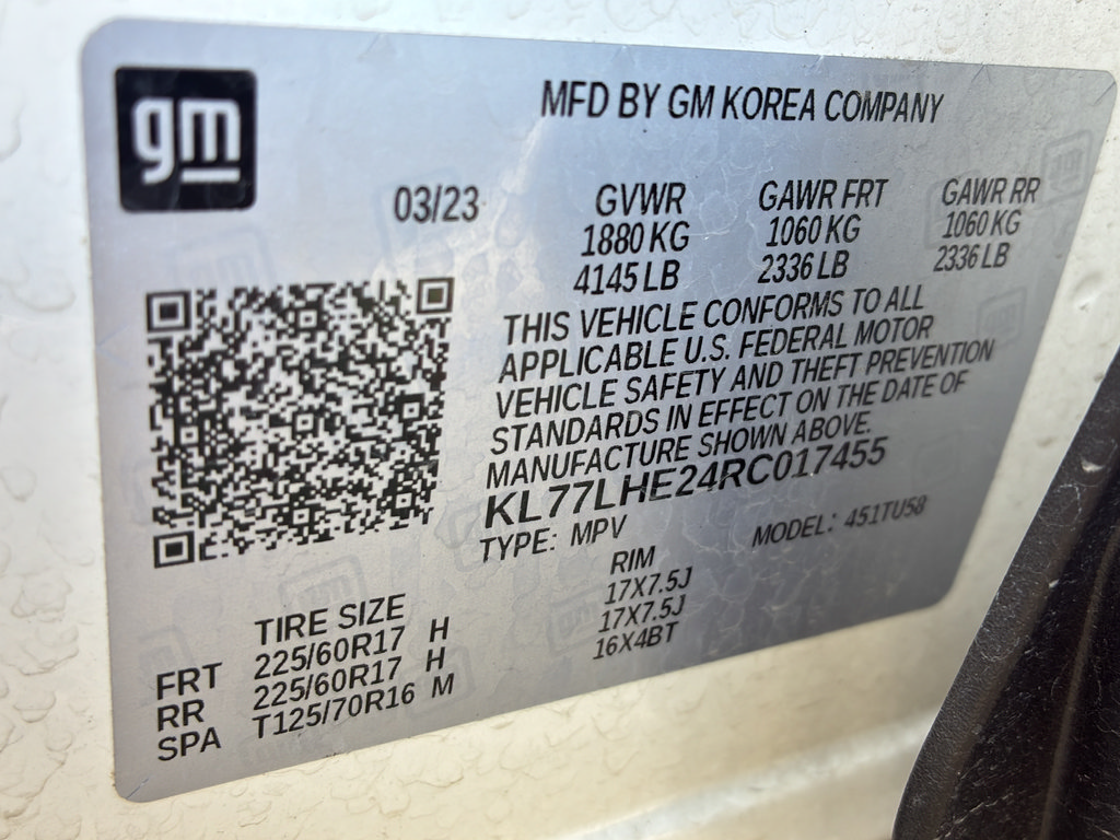 Used 2024 Chevrolet Trax LT w/ Driver Confidence Package FWD image 35