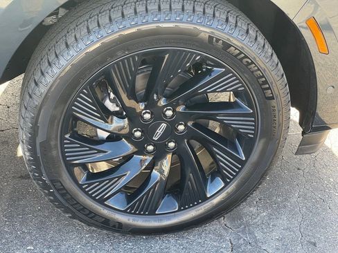 New 2025 Lincoln Navigator Reserve w/ Jet Appearance Package image 29