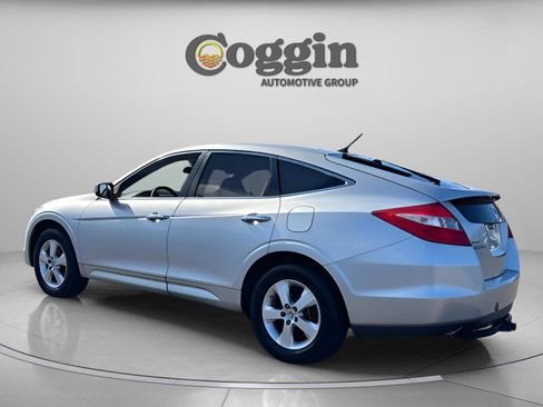 Used 2011 Honda Crosstour EX image 3