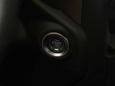 New 2025 GMC Sierra 1500 Pro w/ Graphite Edition image 19