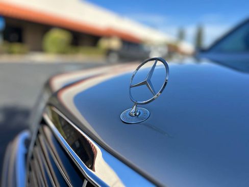 Used 1994 Mercedes-Benz E 320 Sedan image 17