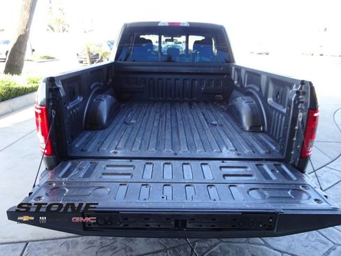 Used 2015 Ford F150 XLT w/ Equipment Group 302A Luxury image 8