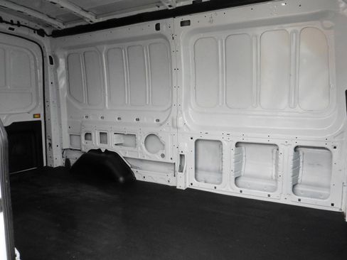 Used 2023 Ford Transit 350 Medium Roof AWD image 9