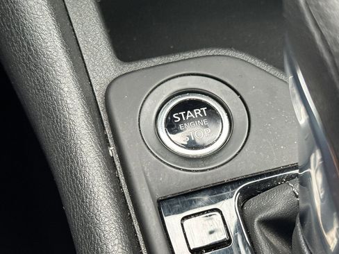 Used 2023 Nissan Sentra S image 21