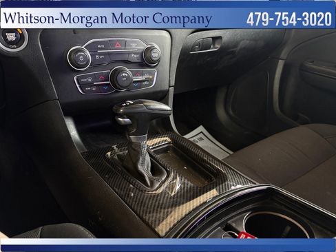 Used 2018 Dodge Charger SXT w/ Blacktop Package image 27